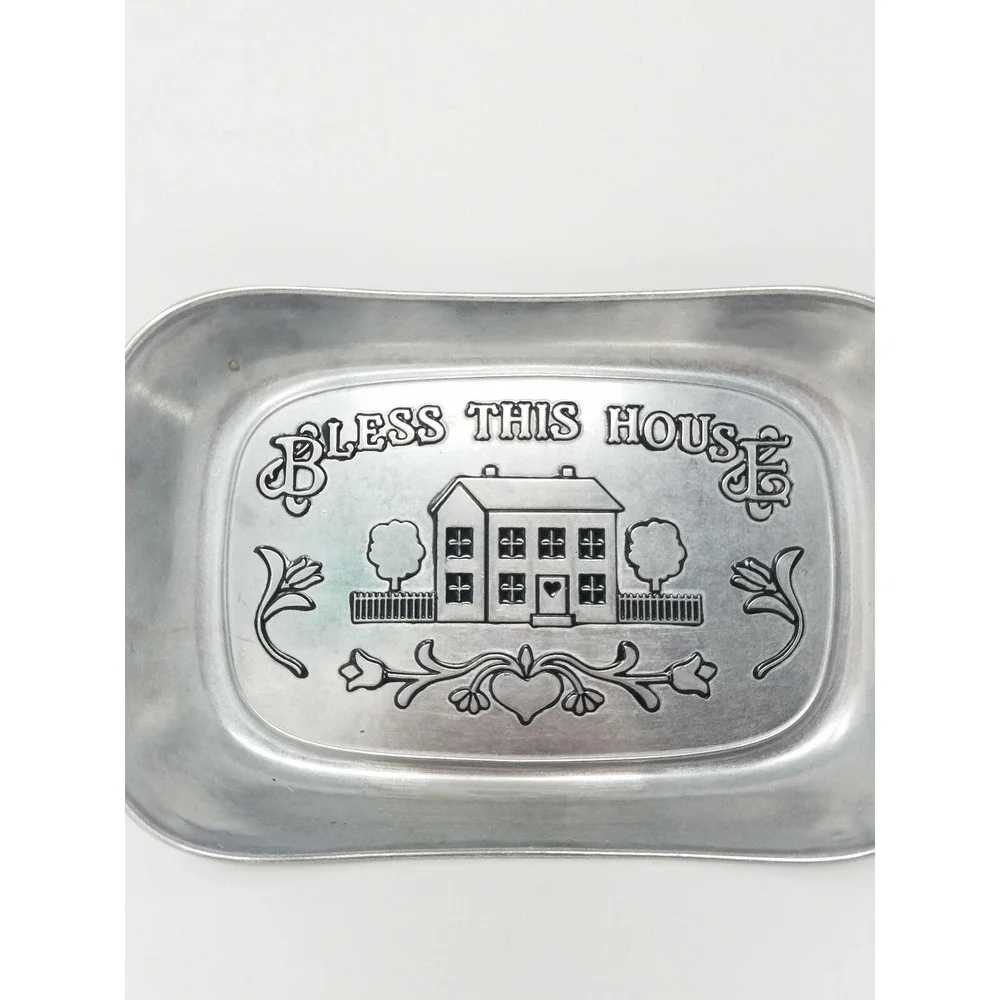 Vintage Wilton Armetale pewter metal bread tray 